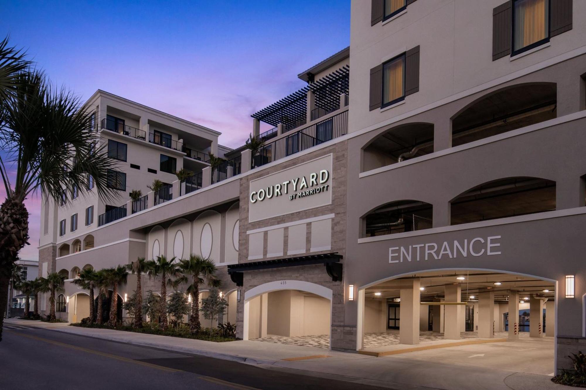 Courtyard By Marriott Clearwater Beach Dış mekan fotoğraf